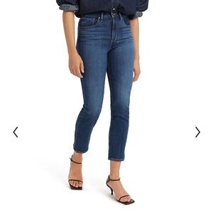 Levi's 724 High Rise Straight leg jeans